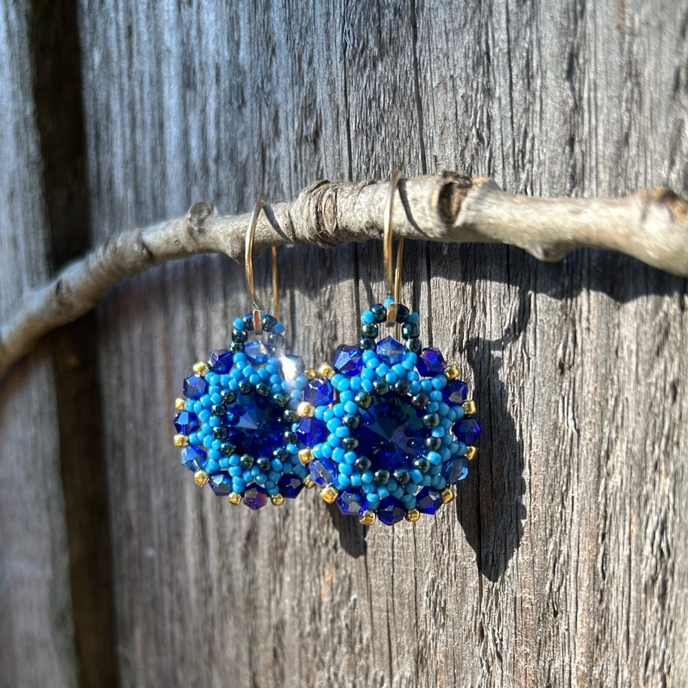 Crystals and Seed Beaded Earrings, 14kt Gold Filled Wires, Handmade Earrings